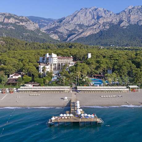 Seven Seas Hotel Life